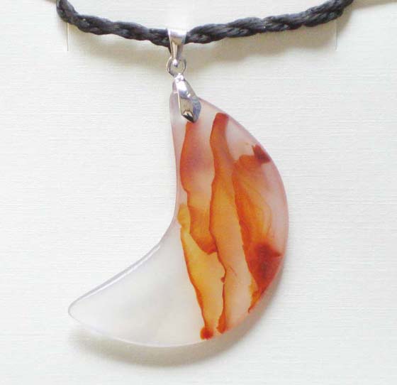 Agate pendant