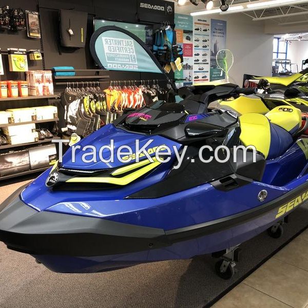 1300cc Wave Yachts Water Motorcycles Jetski 2-4 Person Marine Jet Ski