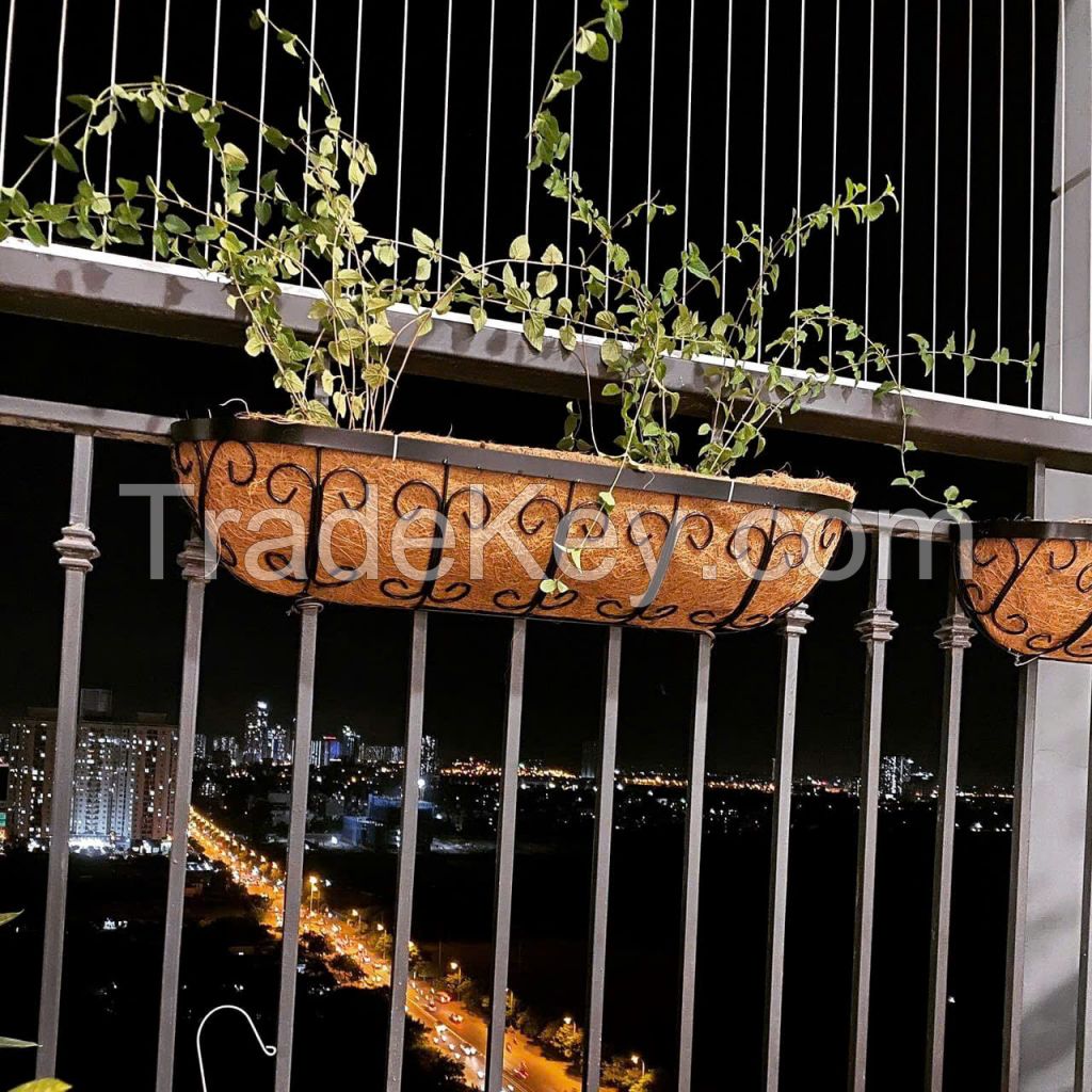 Coconut coir mats, flower pots, plant poles.