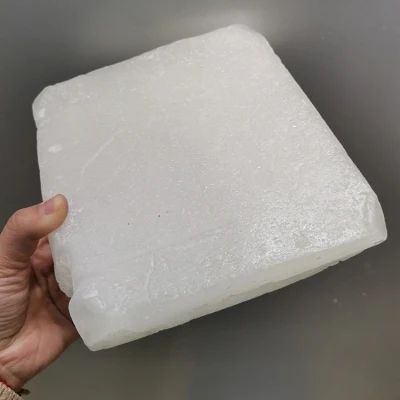 Kunlun Brand Fully Refined Paraffin Wax /Semi Fine Paraffin Wax /Crude Paraffin Wax 58-60/ Industrial Grade/Food Grade/Cosmetic Grade