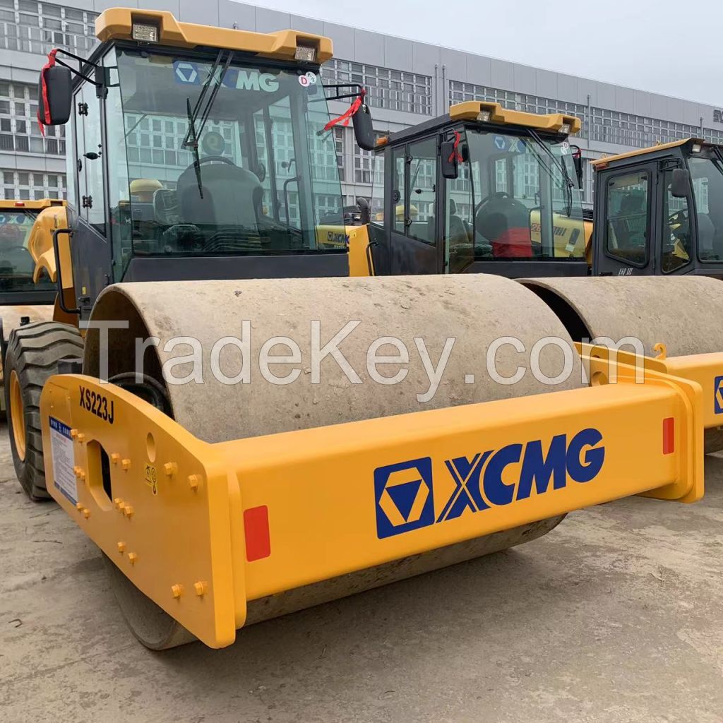 Used Xugong 20 tons XCMG22 tons 26 tons BMW 215 Daynapack Caterpillar roller