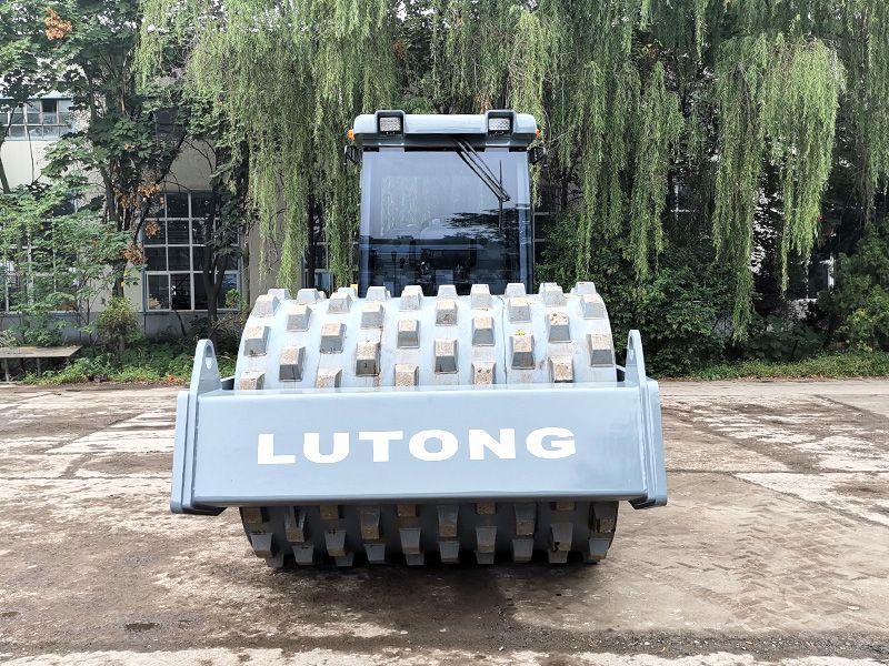 LT620SD  road roller