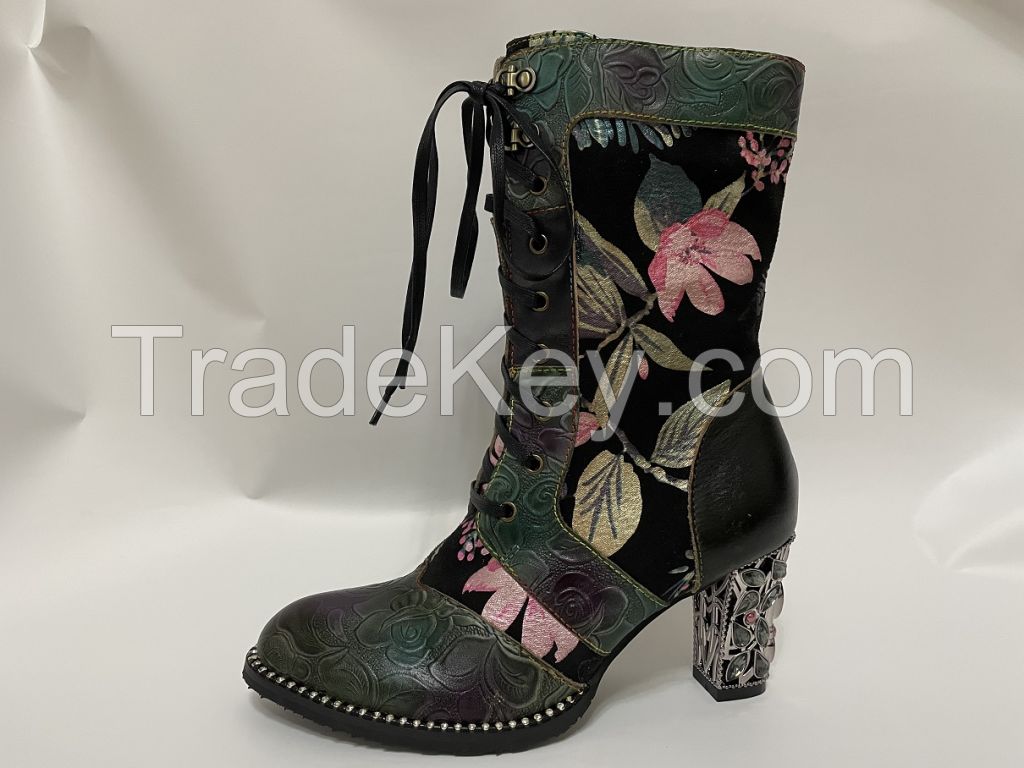 HAND MADE HAND PAINTED LEATHER BOOTS