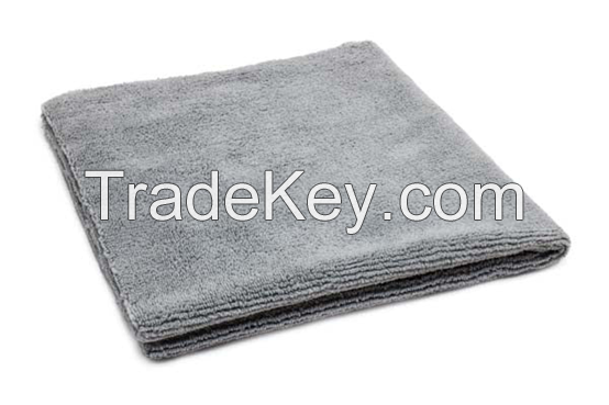 Edgeless Microfiber Detailing Towel (300 gsm, 16 in. x 16 in.)