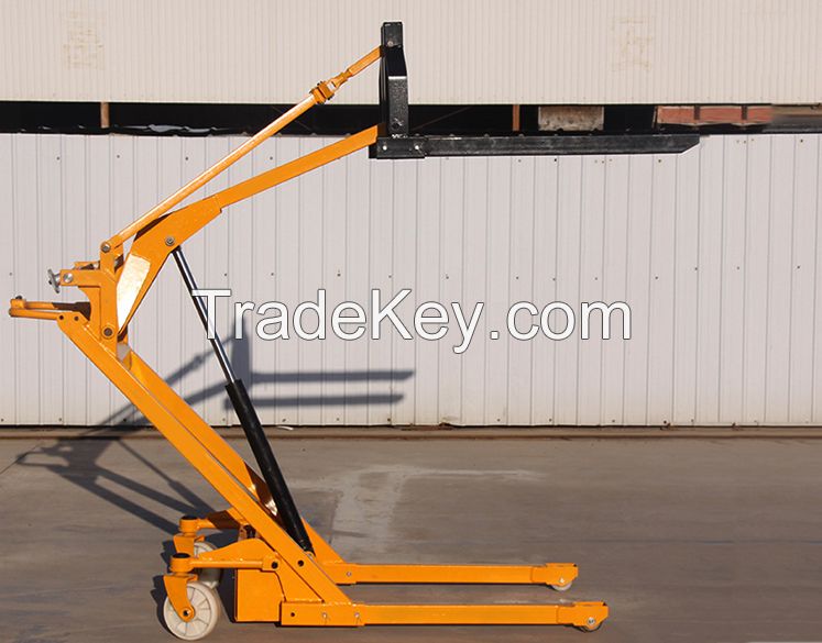 Portable self loading manual forklift