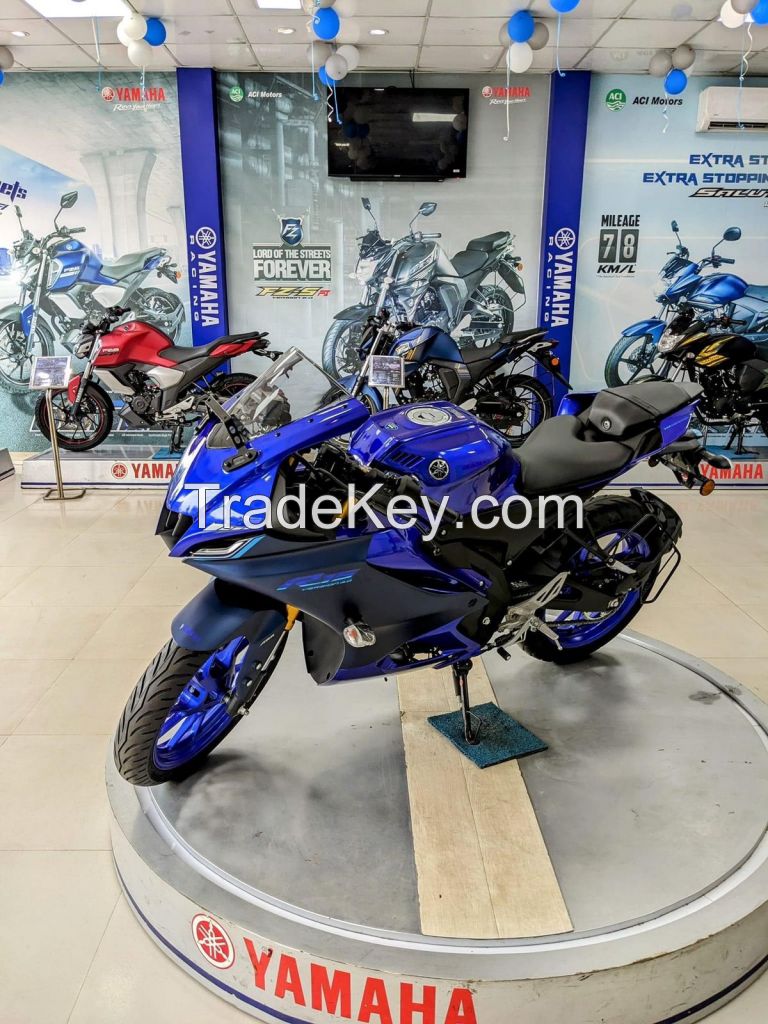 Yamaha YZF R15 Motorcycles