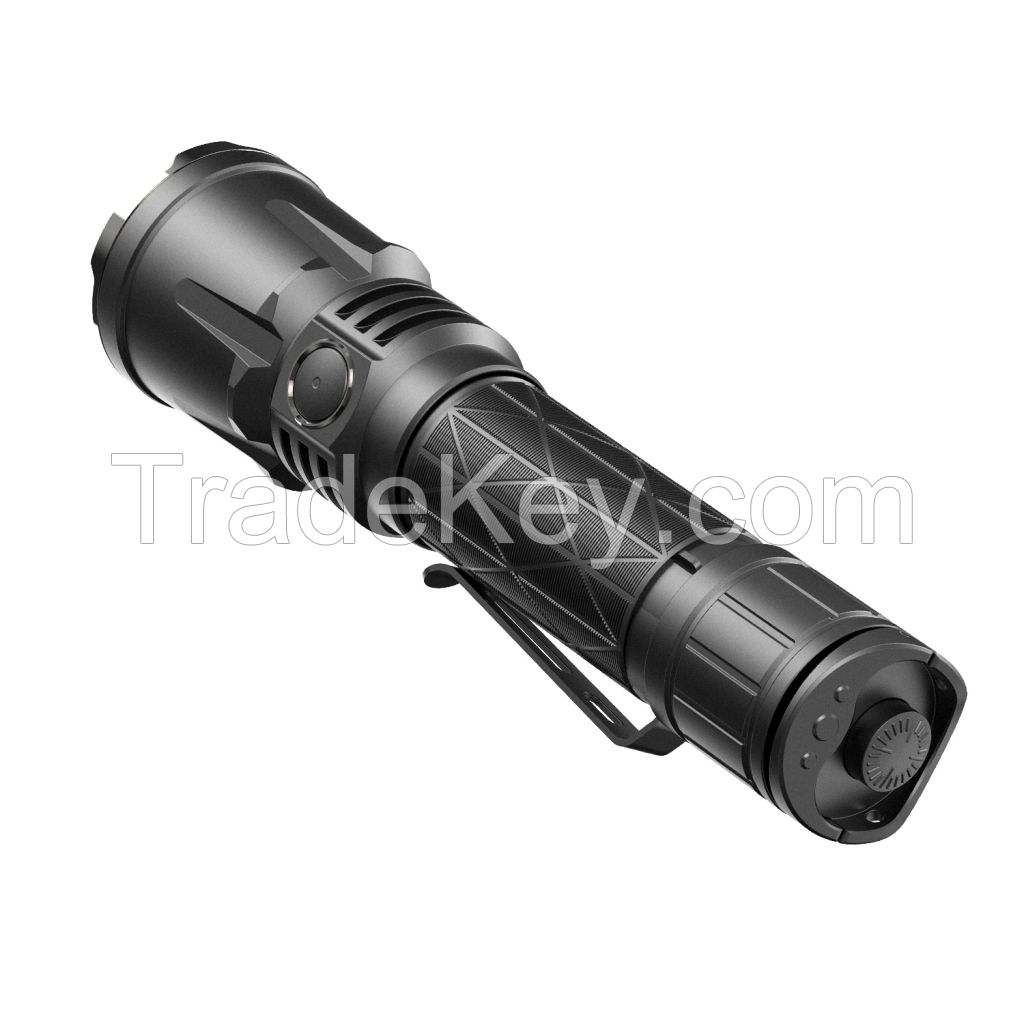 Klarus XT21X Pro tactical 4400 lumen 336m rechargeable torch