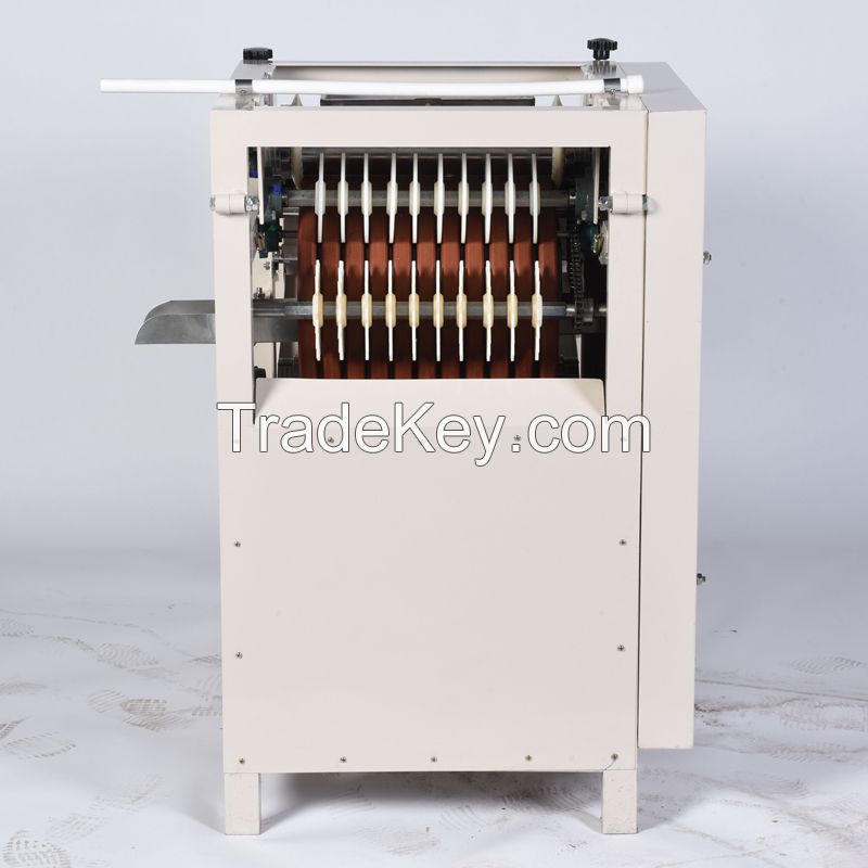 Wet Soybean Peanut Peeling Machine