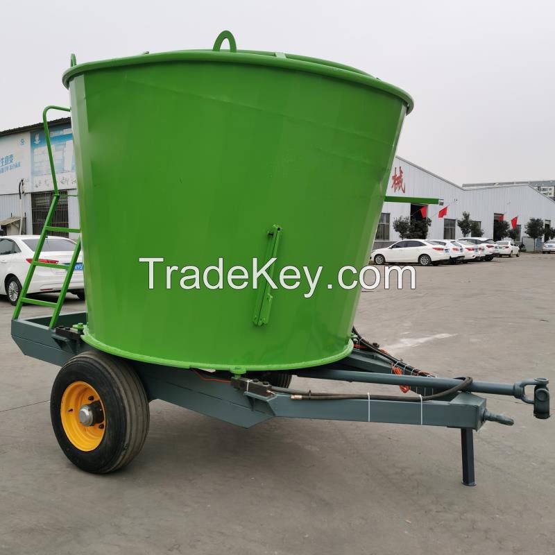 Automatic TMR fodder mixing machine for cow Animal food mixer machine TMR Mixer fodder grass feed machine