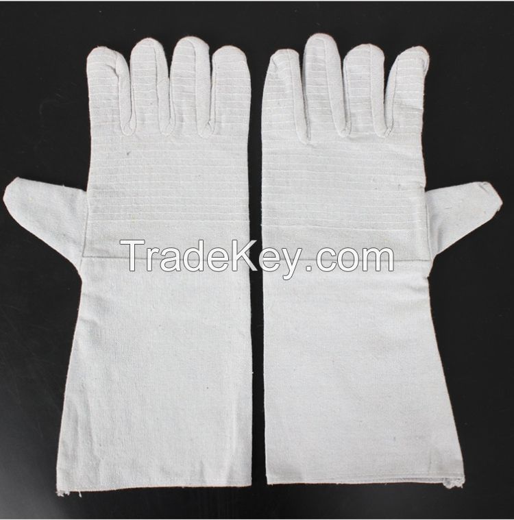 Extended and durable canvas gloves, Electric welding heat-resistant gloves 24-line white fabric gloves with anti-slip properties