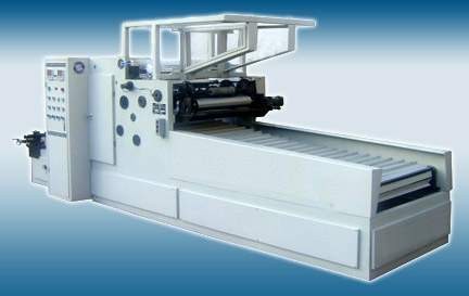 Household aluminum foil rewinding machine