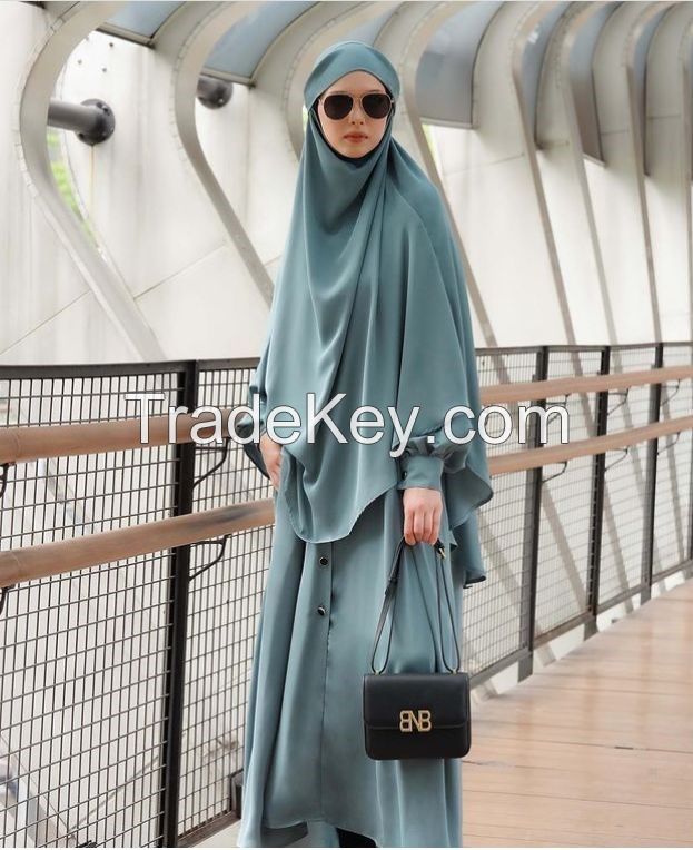 ECE ABAYA