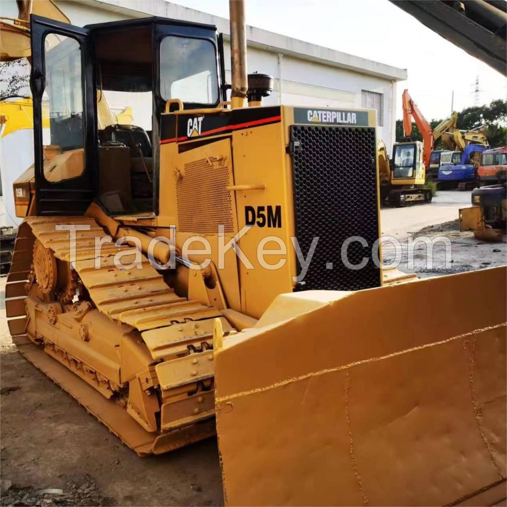 Used CAT D5M bulldozer at a low price, available CAT D3C D4C D5H D5K D5M D6D D6M D6R D7G D9R, global direct shipping