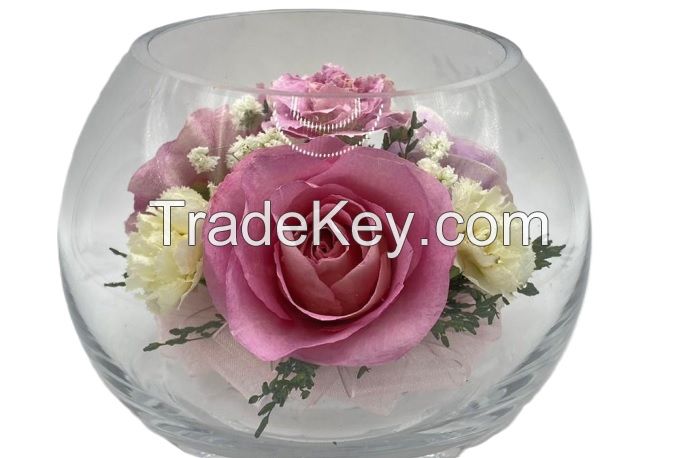 preserved flowers in glass for decorations