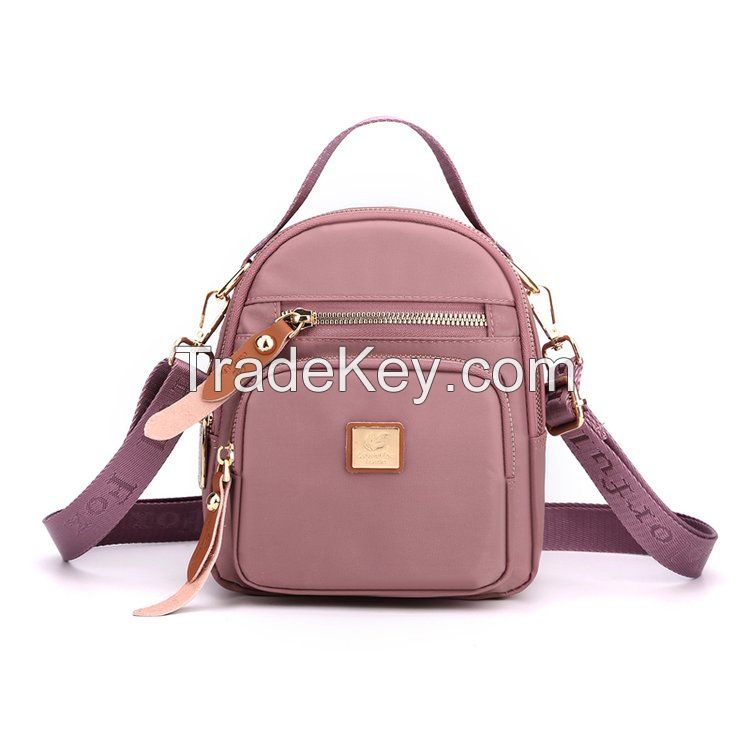 Simple and fashionable women's messenger bag Solid color portable shoulder bag Daily matching bag