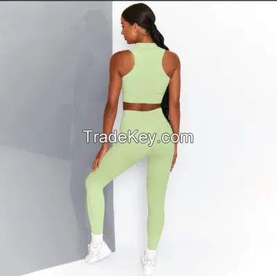 High Quality Stripes Turtleneck Seamless Solid Color Women′s Yoga Bra Sport Fitness Tank Top Sportswear