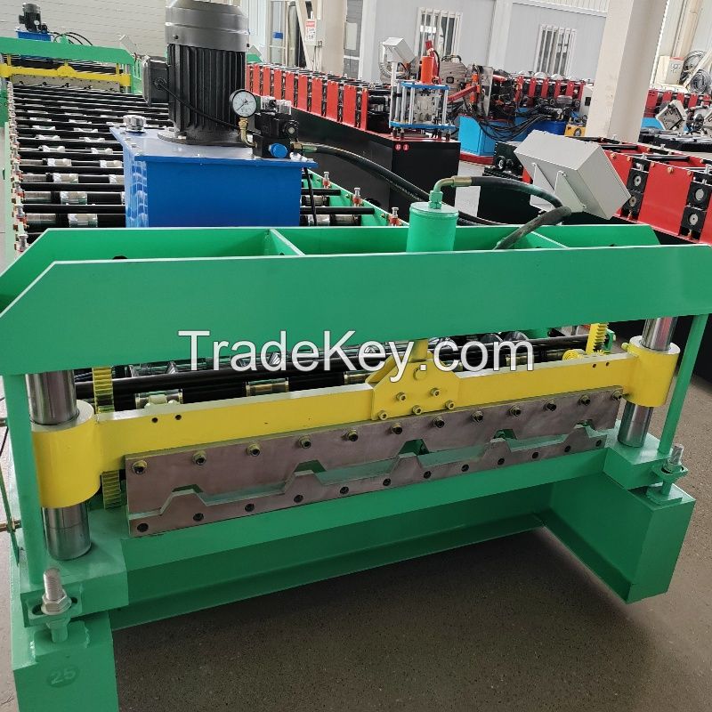 Trapezoid Roof Making Metal IBR Roof Panel Roll Forming Machine