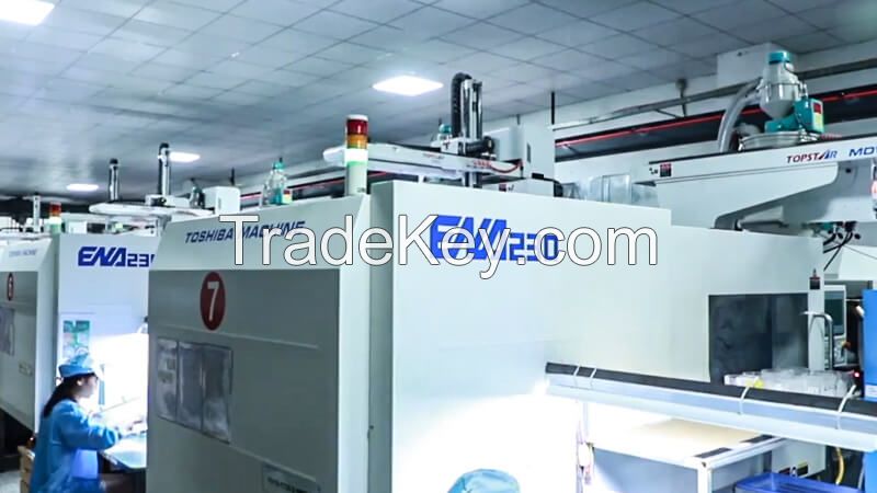 Plastic injection molding factory in China