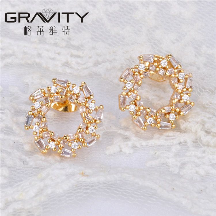 2017 latest top new model designs fashion brass plated 18K gold stud earring