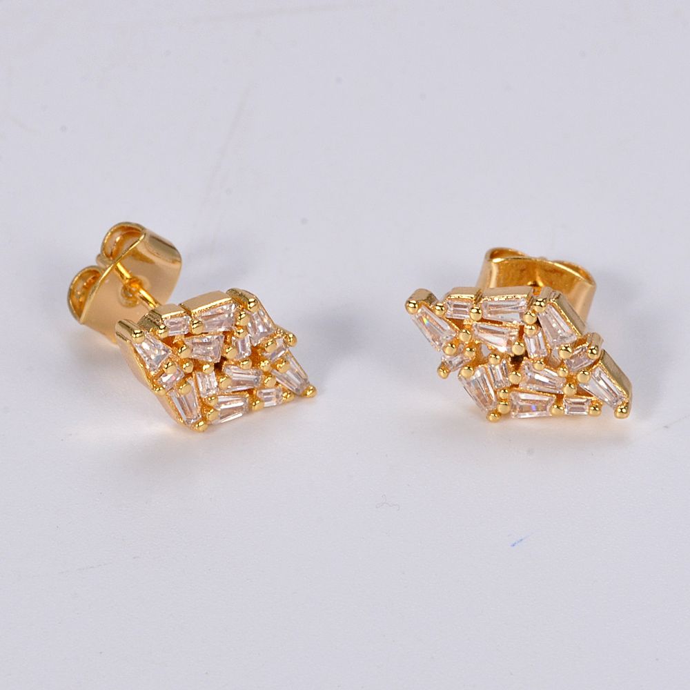 Anti-allergic 18K Gold Plated Designer Stud Earrings With Factory Supply Jewelry