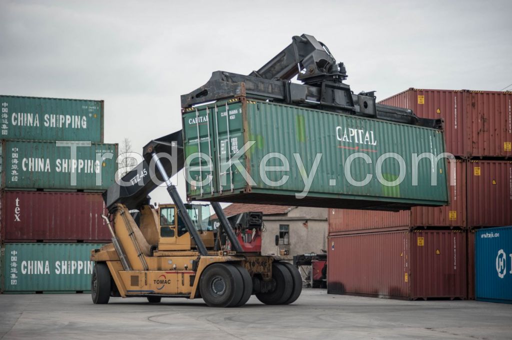 Trucking Containers Service