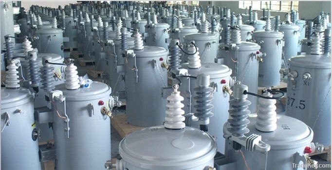 Single phase pole mounted CSP transformer