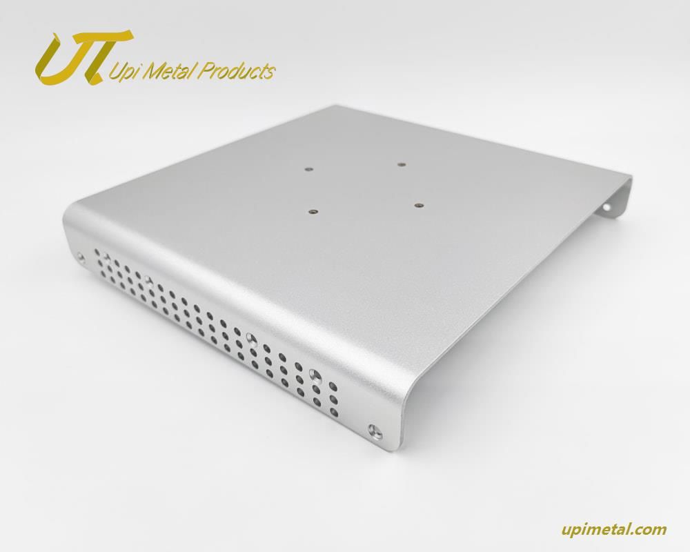 Aluminum Enclosure for Portable ITX Computer