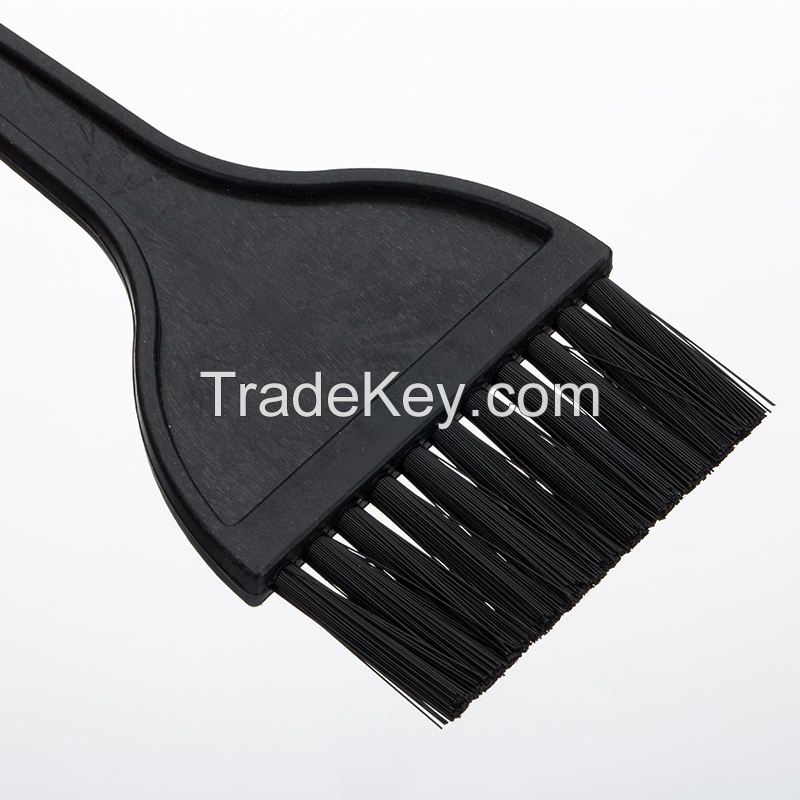 hair dyeing bowl with brush