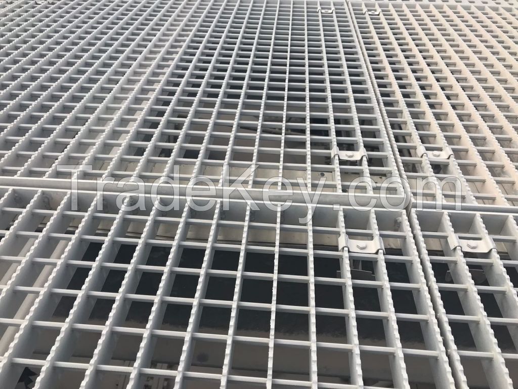 Aluminium grating