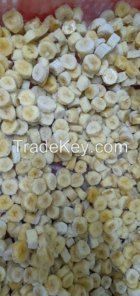 Fresh banana from Vietnam +84 968 142 103