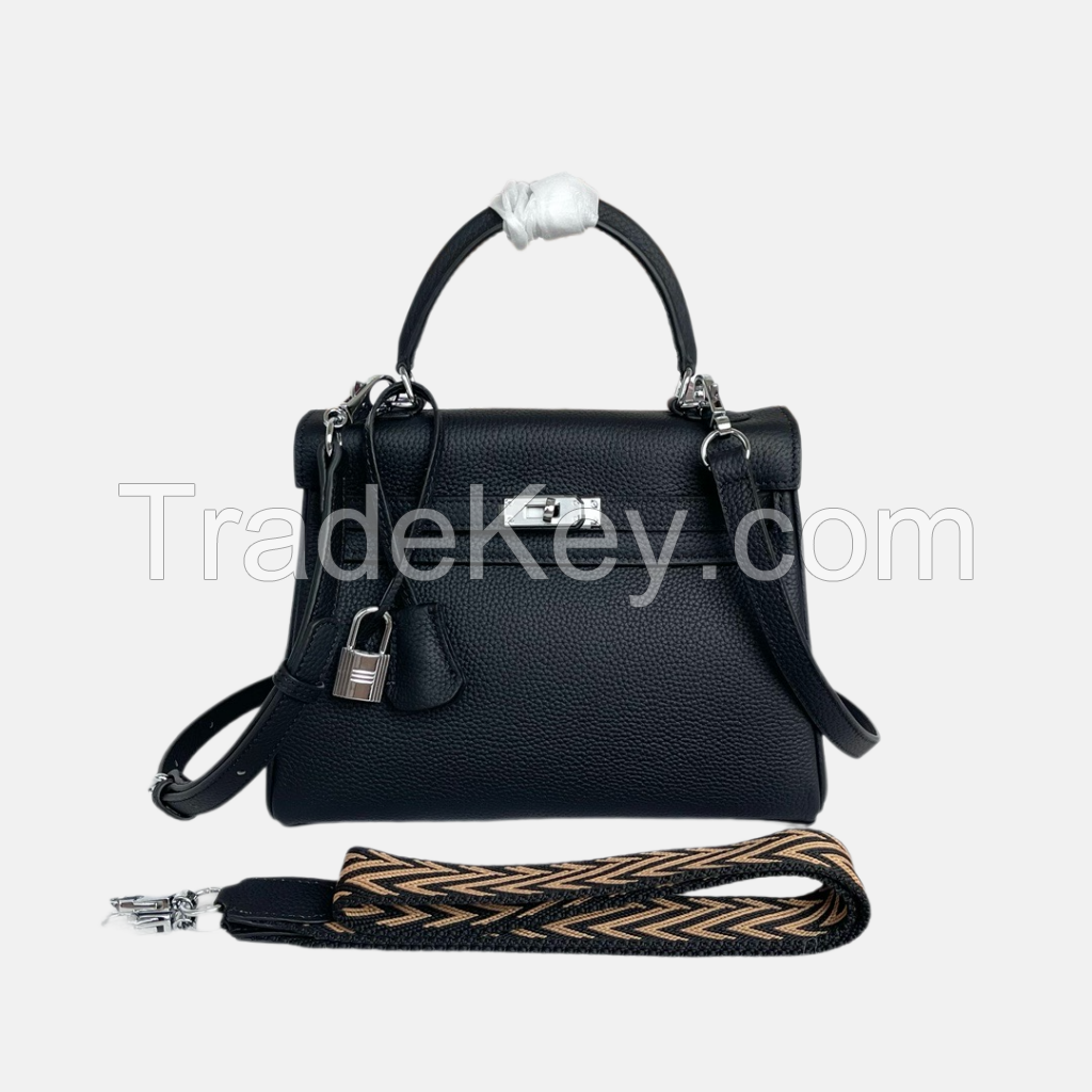 2024 new style toe-layer cowhide women's bag genuine leather women's bag portable shoulder lock bag light luxury women's bag cross-border