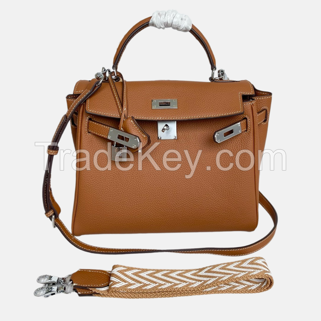 2024 new style toe-layer cowhide women's bag genuine leather women's bag portable shoulder lock bag light luxury women's bag cross-border