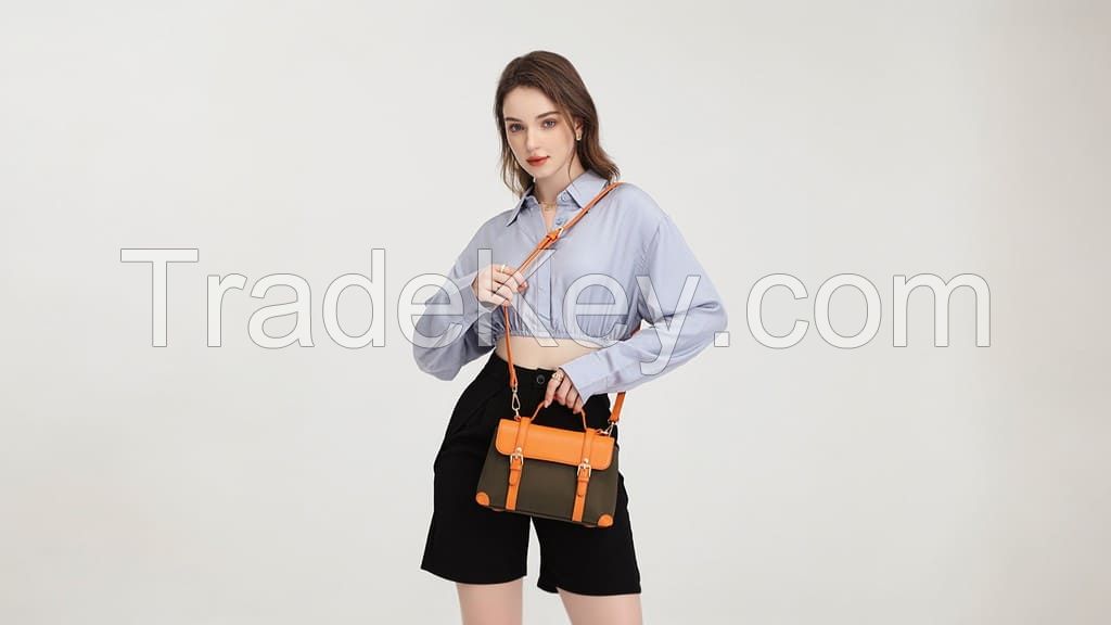 Vegetable Leather Crossbody Shoulder Bag  Retro Leather Handbag Niche and Stylish Crossbody Bag