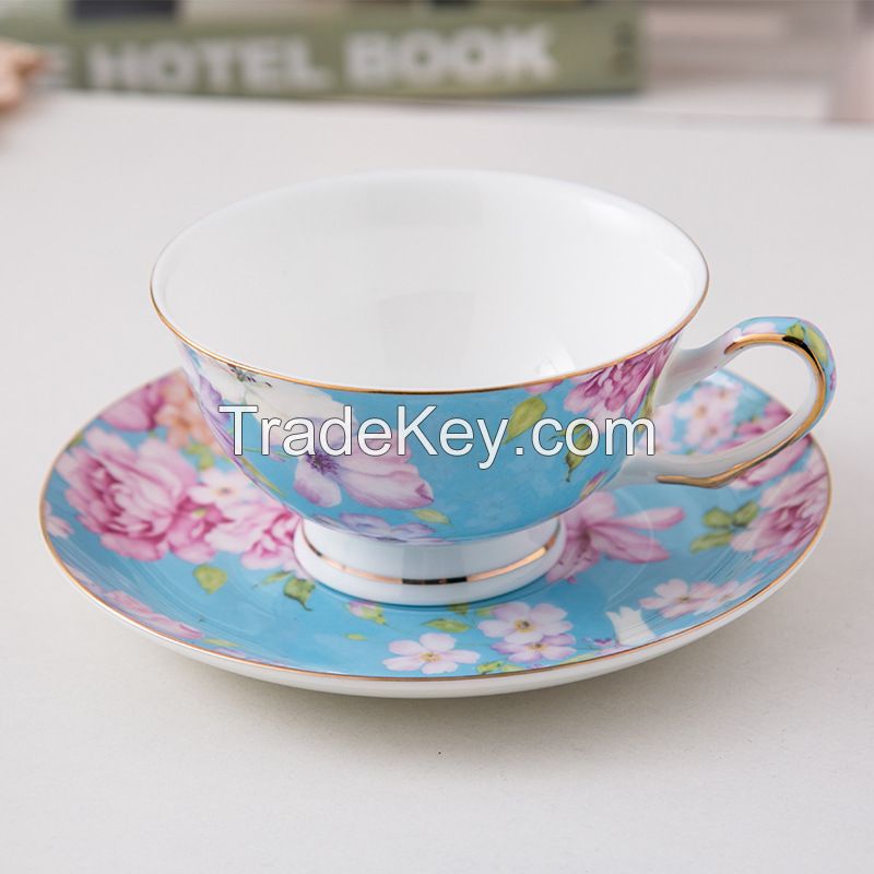 European minimalist ceramic mug with customized logo, high aesthetic value, creative splicing color ceramic mug								