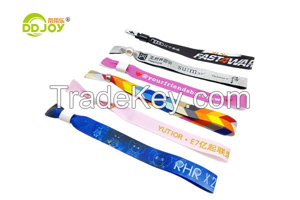 Cheap Custom One Direction Lock Cloth Polyester Fabric Wristbands for Festival &amp; Events