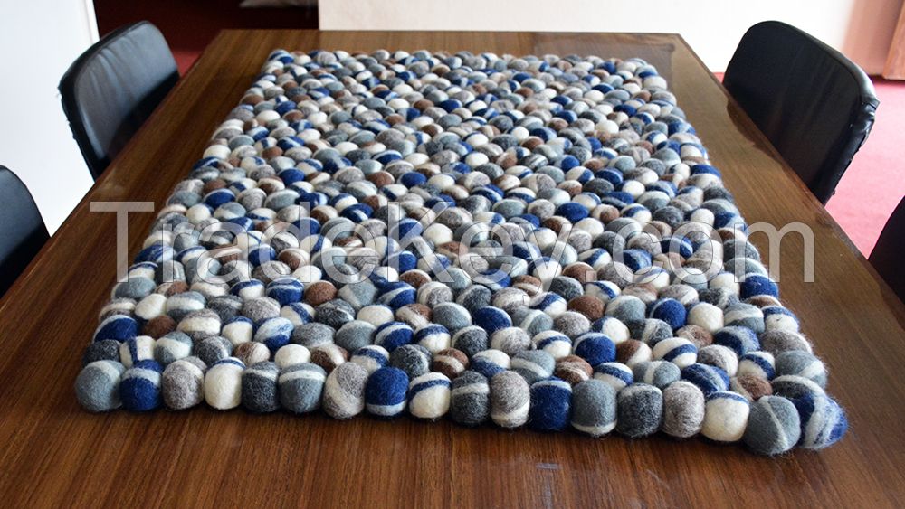 Woolen Felt Pebble Rug