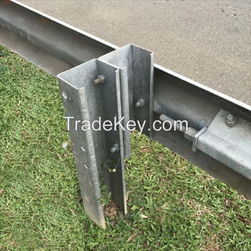 China factory road road high quality galvanized double wave guardrail three wave guardrail z column