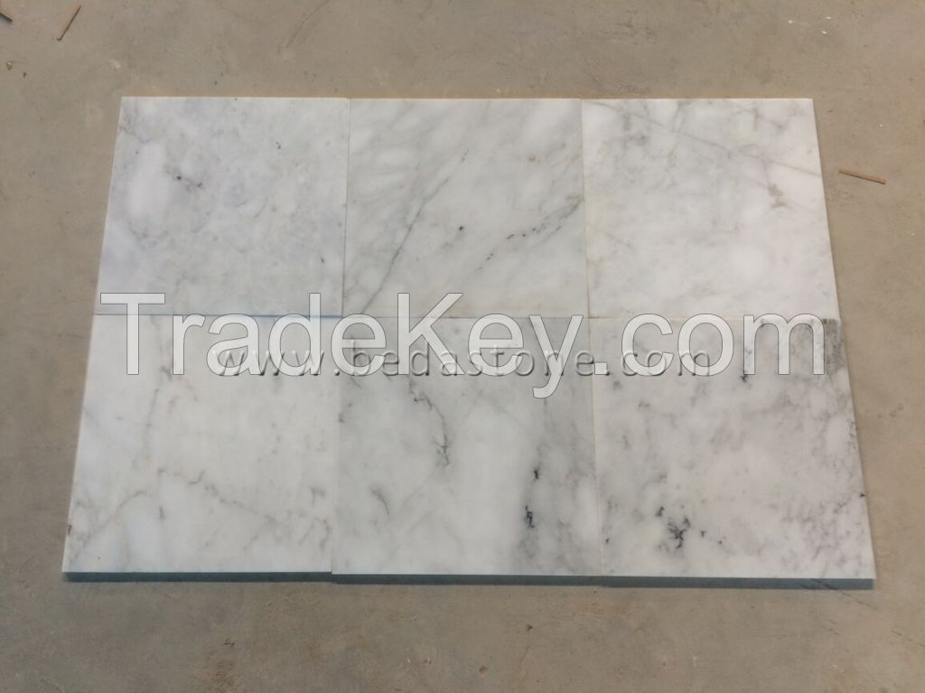 Alaska Cloud White Marble Tiles