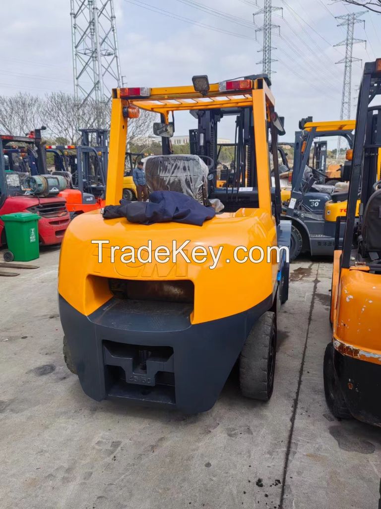 TCM 5Tons Forklift