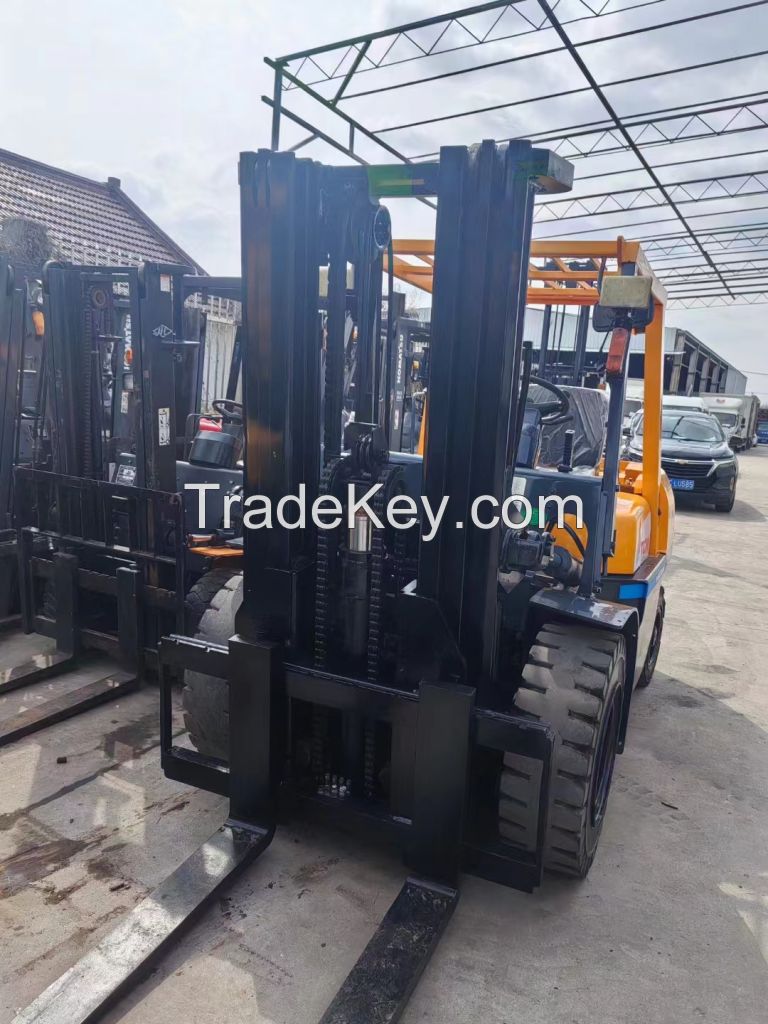 TCM 5Tons Forklift