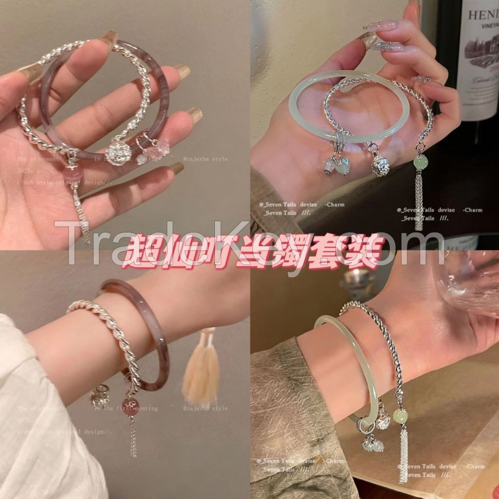 New Chinese style ancient country bells bracelet women&#039;s set light luxury niche delicate bracelet high-grade fringe accessories