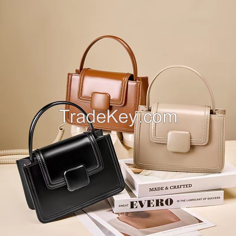 Spring Summer 2024 Niche senior student crossbody bag cute new bag small bag texture niche female bag tide