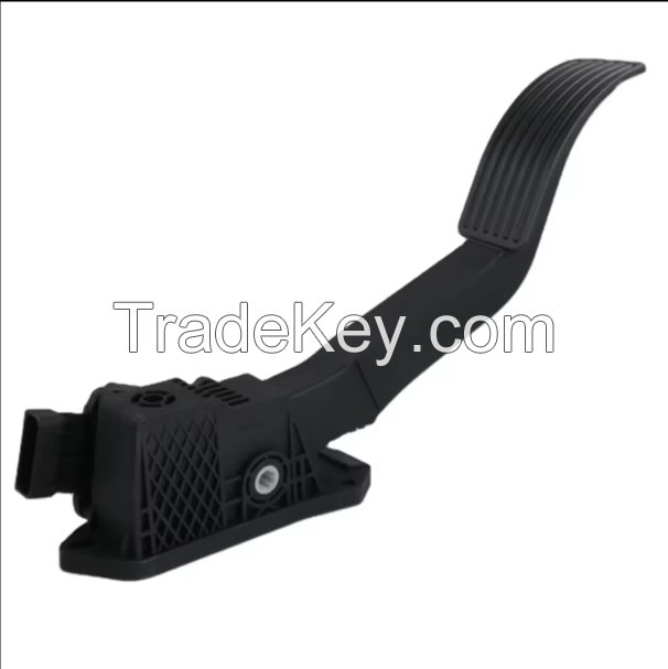 Five quantities of auto parts throttle pedal