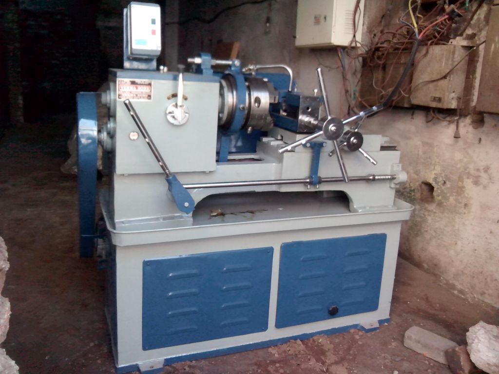 Pipe Threading Machine