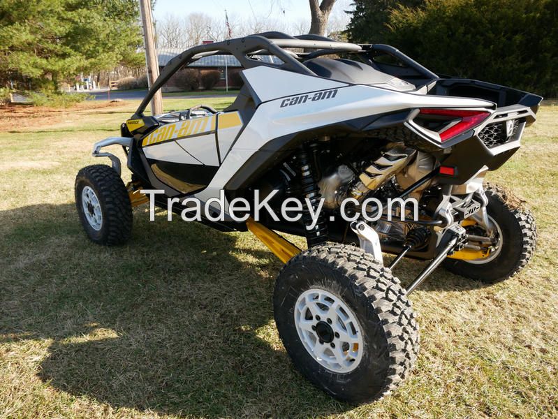 Can-Am Maverick R 999T DCT 2024