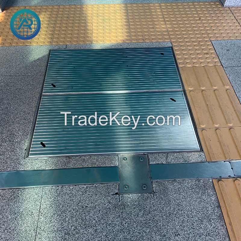 Stainless steel recessed inspection manhole cover