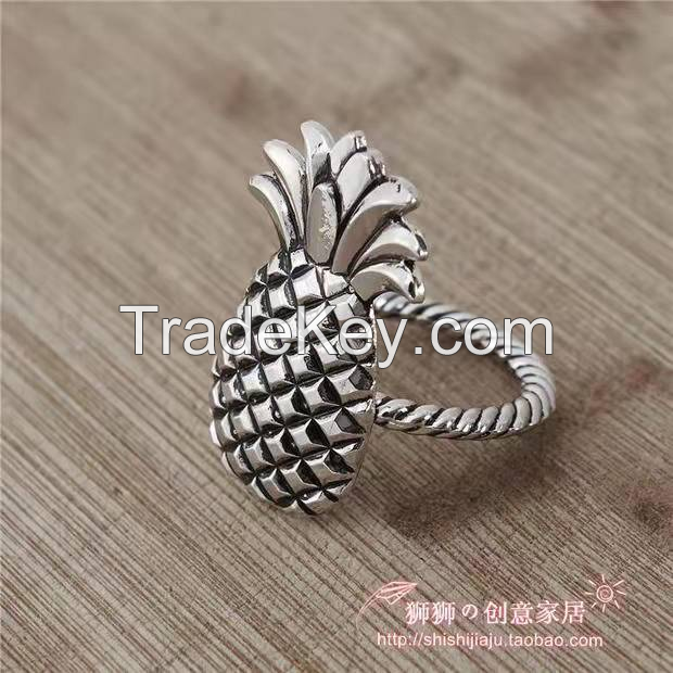 Luxury pineapple Metal Daily Napkin Rings Holder