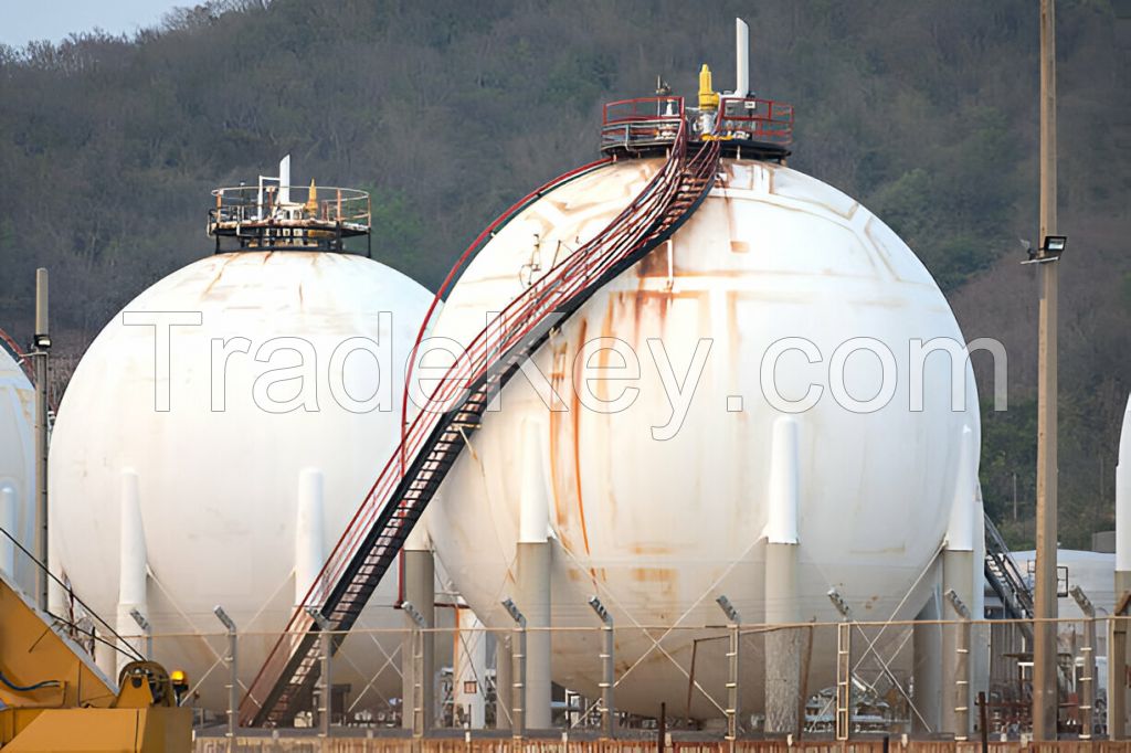 LIQUEFIED NATURAL GAS (LNG)