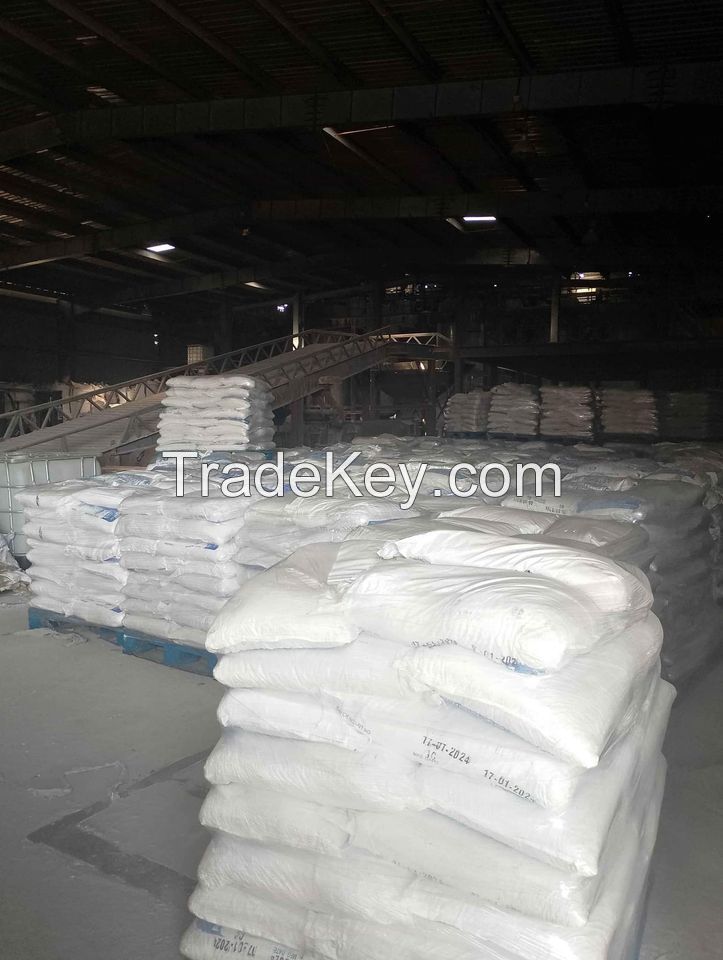 UREA NPK AGRO FERTILIZERS CHEMICAL FERTILIZER USSED COOKING OIL PALM STERRIN SODA ASH CALCIUM SODIUM DETERGENT CAUSTIC SODA HONEY BAKING POWDER WASHING POWDER