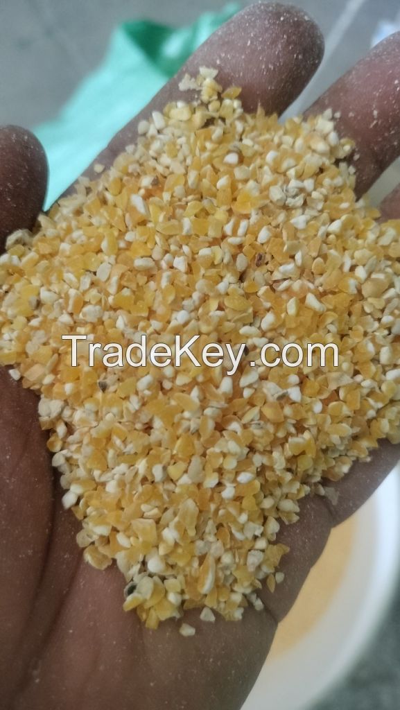 Cut Maize/ Broken Corn Feed â KTIMEX Brand - Vietnam Original